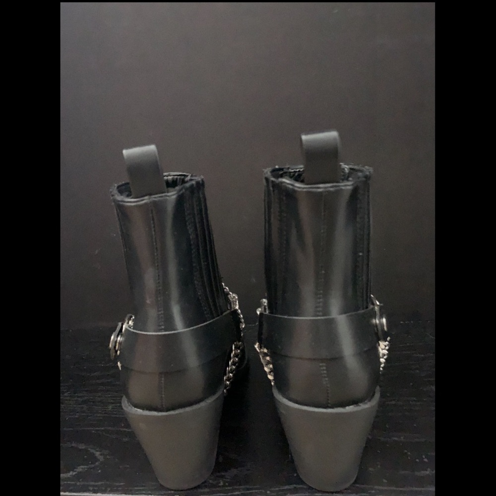 (New) Chain Accent Ankle Boots - Picture 16 of 16